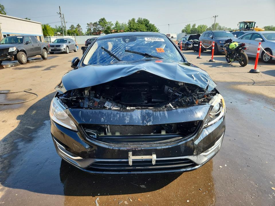 2016 Volvo S60 VIN YV1612TK5G2391476 COPART salvage auction — ALL OVER, Ct - Cert Of Title-Parts Only Salva, sold $1,100 on 2026-08-18 (photo 5)
