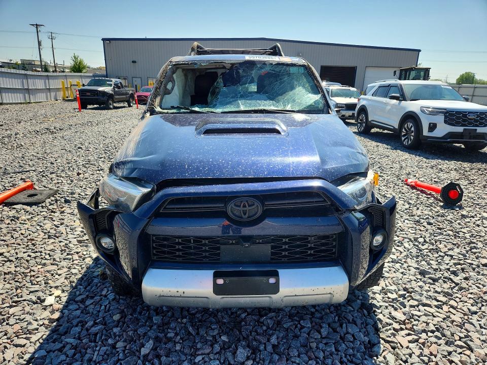 2022 Toyota 4runner VIN JTERU5JR3N6076429 COPART salvage auction — FRONT END, Wi - Cert Of Title-Claim Paid, sold $11,700 on 2026-07-20 (photo 5)