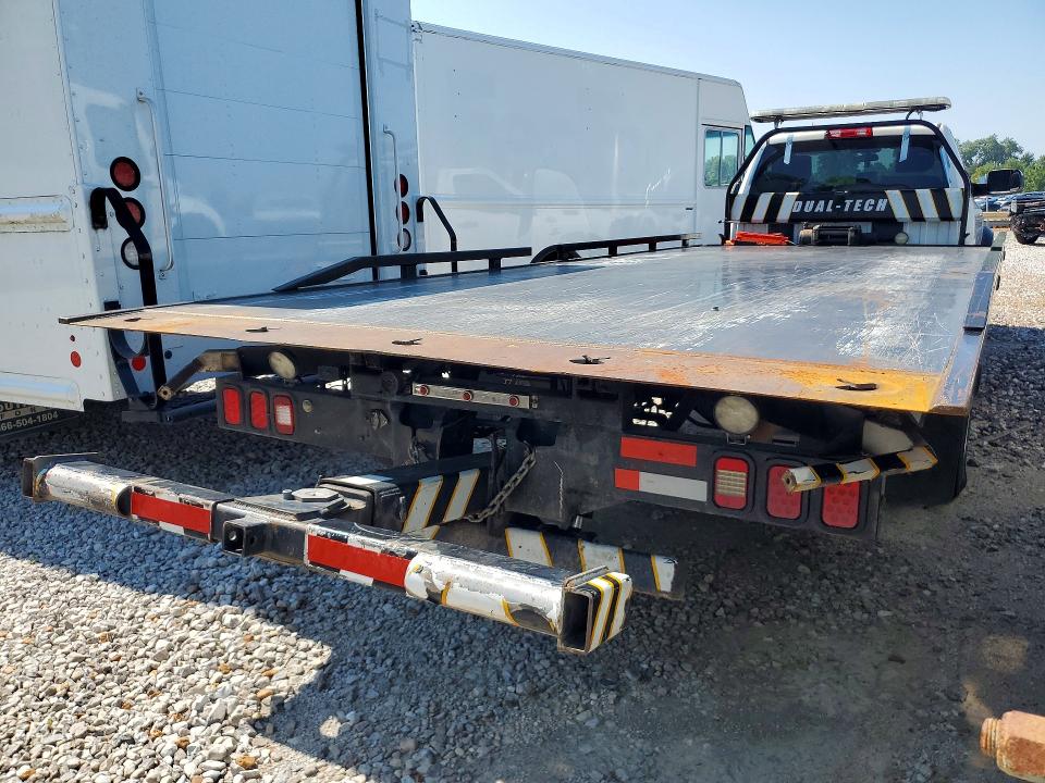 2019 Ram 5500 VIN 3C7WRMDL5KG729530 COPART salvage auction — REAR END, Tx - Certificate Of Title (P), sold $20,900 on 2026-08-18 (photo 3)