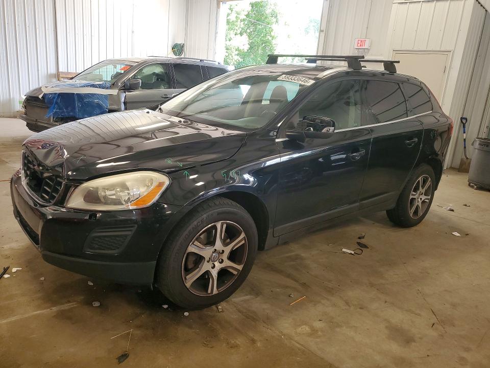 2012 Volvo VIN YV4902DZ8C2257909 COPART salvage auction — FRONT END, Mn - Cert Of Title-Salvage, sold $500 on 2026-07-07 (photo 1)