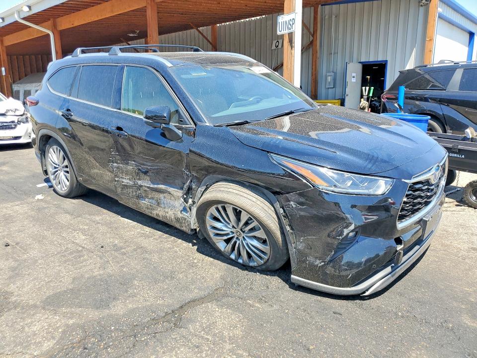 2024 Toyota VIN 5TDEBRCH2RS644728 COPART salvage auction — FRONT END, CO - SALVAGE TITLE, sold $14,400 on 2026-07-21 (photo 4)