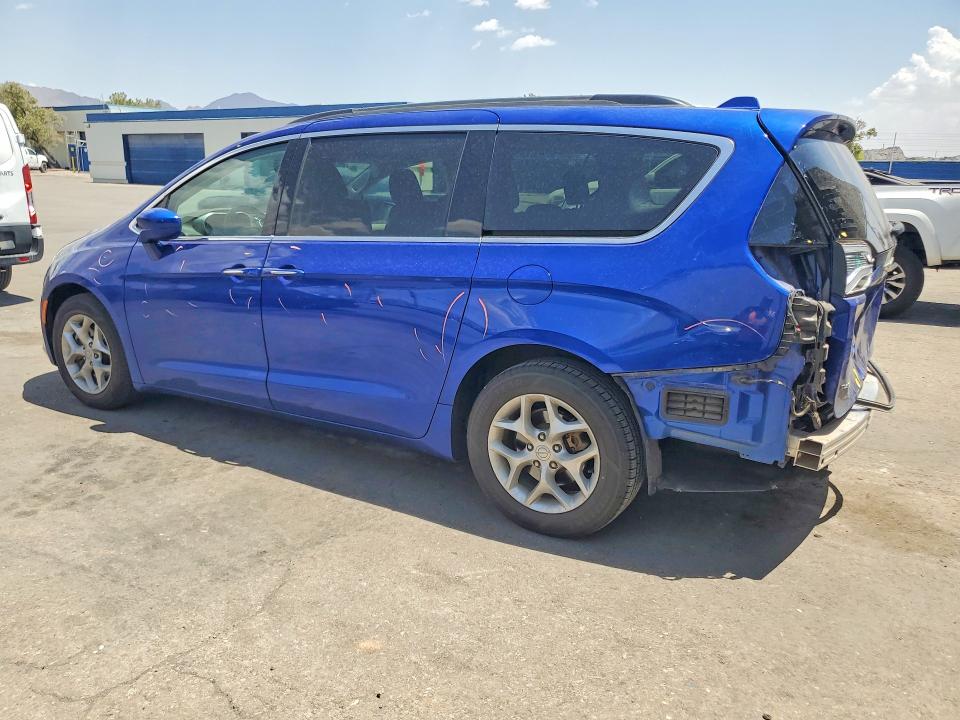 2019 Chrysler Pacifica VIN 2C4RC1FG5KR629710 COPART salvage auction — REAR END, TX - SALVAGE VEHICLE TITLE, sold $1,950 on 2026-07-31 (photo 2)