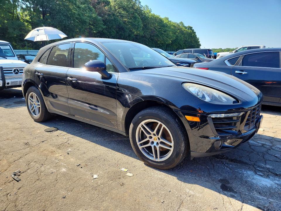 2017 Porsche Macan VIN WP1AA2A56HLB06842 COPART salvage auction — REAR END, Ga - Certificate Of Title, sold $5,400 on 2026-07-17 (photo 4)