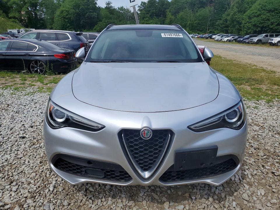 2018 Alfa romeo Stelvio VIN ZASFAKPN1J7B92565 COPART salvage auction — MECHANICAL, Nh - Certificate Of Title (P), sold $6,300 on 2026-07-29 (photo 5)