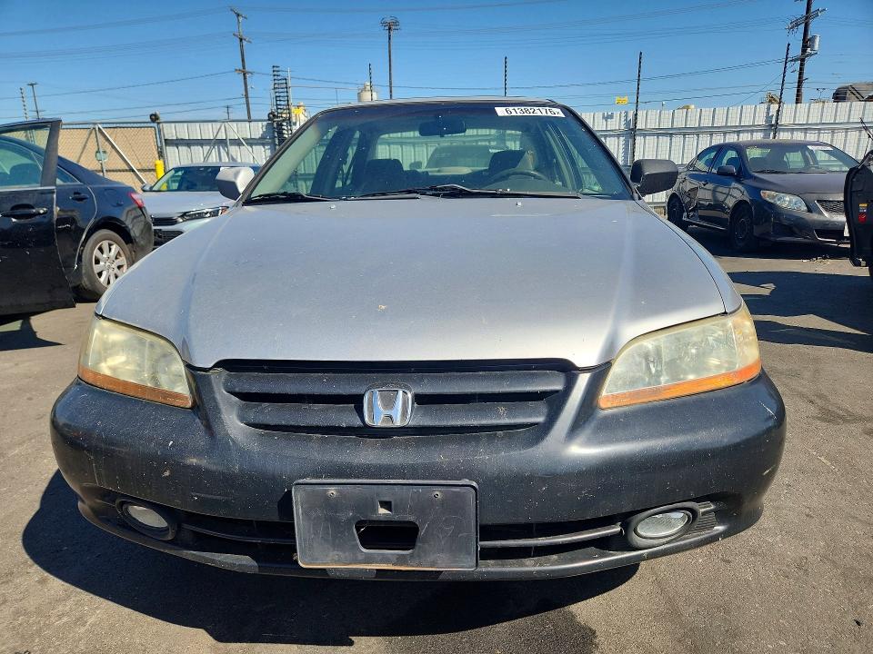 2001 Honda Accord VIN JHMCG66831C021853 COPART salvage auction — MINOR DENT/SCRATCHES, Ca - Dis/Dlr/Exp Only Clean Title, sold $993 on 2026-07-22 (photo 5)