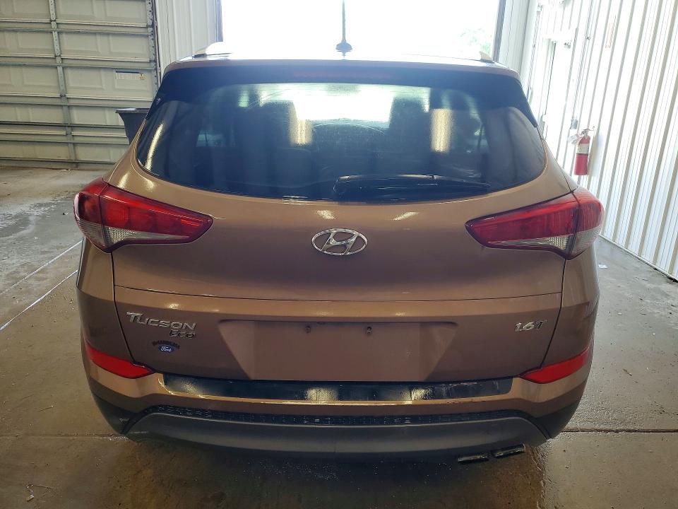2016 Hyundai VIN KM8J33A22GU095320 COPART salvage auction — MECHANICAL, Wv - Certificate Of Title, sold $575 on 2026-07-29 (photo 6)