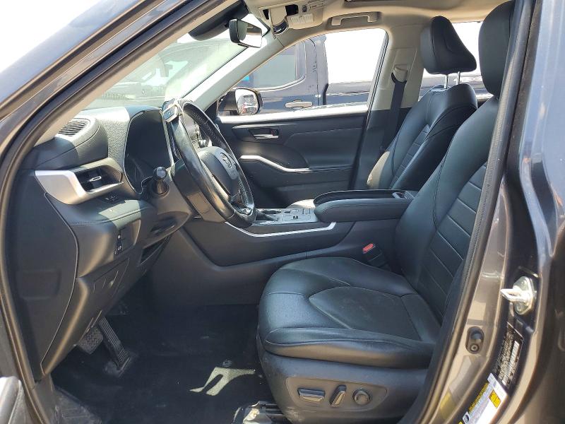2020 Toyota Highlander VIN 5TDGZRAH3LS016448 COPART salvage auction — MINOR DENT/SCRATCHES, Tx - Certificate Of Title (P), sold $16,700 on 2026-08-24 (photo 7)