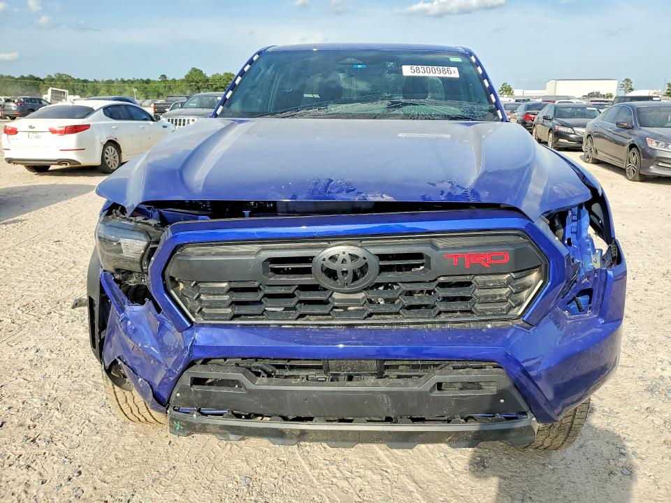 2025 Toyota Tacoma VIN 3TYLC5LN1ST041119 COPART salvage auction — FRONT END, TX - SALVAGE VEHICLE TITLE, sold $22,300 on 2026-07-28 (photo 5)