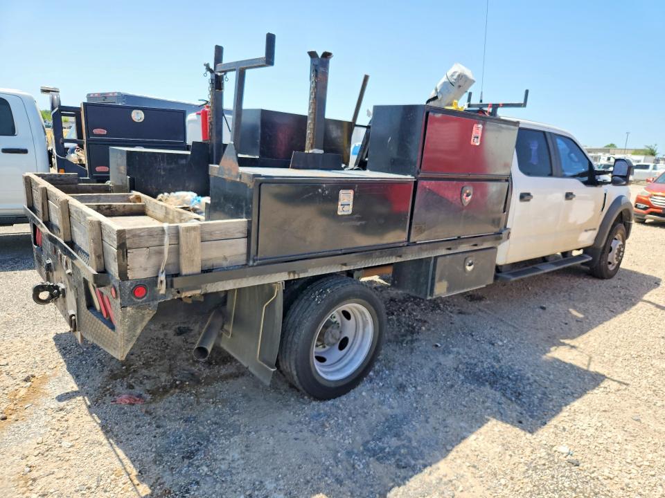 2020 Ford F-550 super duty VIN 1FD0W5HT0LED40973 COPART salvage auction — MINOR DENT/SCRATCHES, MN - CERTIFICATE OF TITLE, sold $24,000 on 2026-07-16 (photo 3)