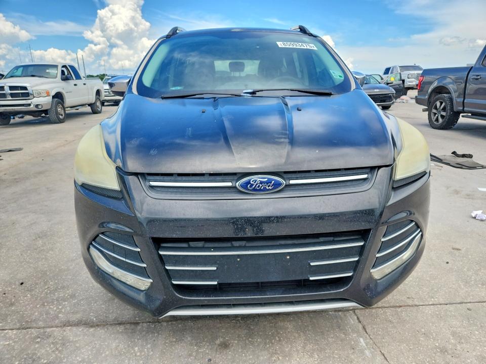 2015 Ford Escape VIN 1FMCU0GX2FUA22101 COPART salvage auction — MINOR DENT/SCRATCHES, La - Cert Of Title-Reconstructed, sold $700 on 2026-07-29 (photo 5)