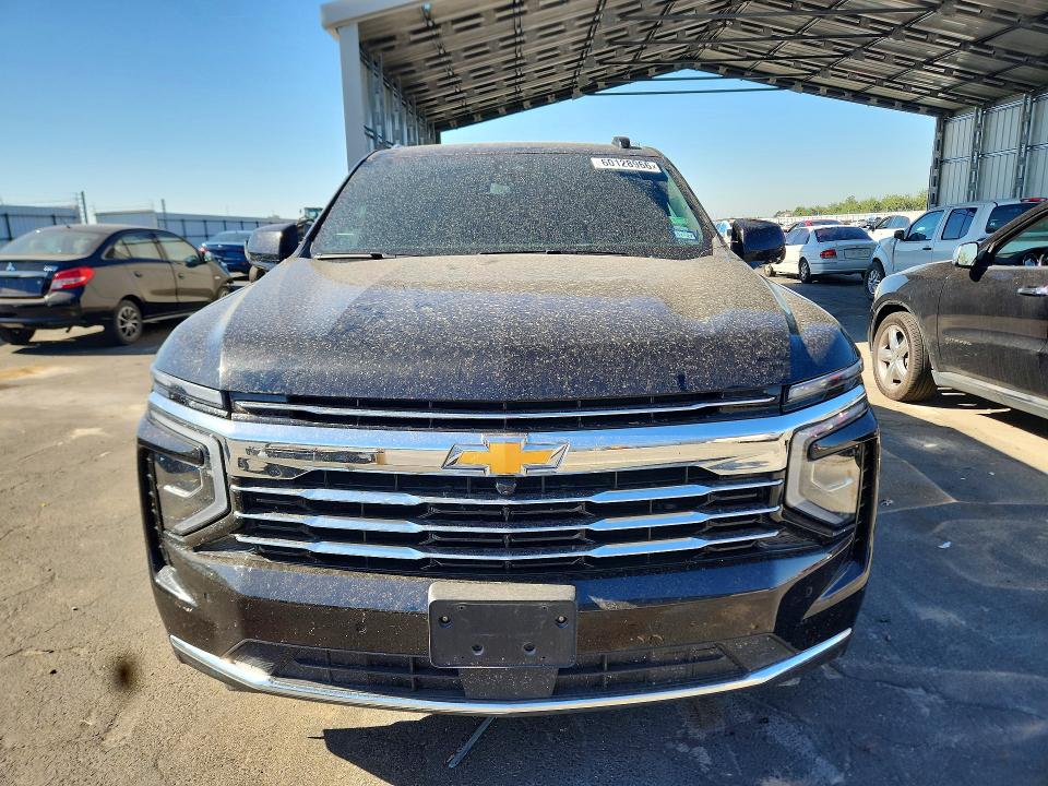 2025 Chevrolet Suburban VIN 1GNS5CRD0SR205132 COPART salvage auction — ROOF, Tx - Dis/Dlr/Exp Only Clean Title, sold $27,500 on 2026-07-29 (photo 5)