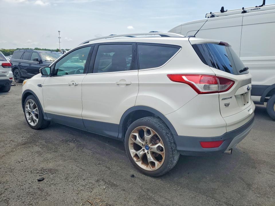 2013 Ford Escape VIN 1FMCU0J9XDUA90573 COPART salvage auction — NORMAL WEAR, Nj - Certificate Of Title, sold $1,450 on 2026-07-18 (photo 2)