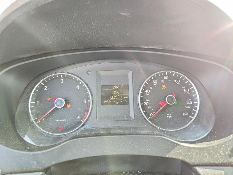 2012 Volkswagen Jetta VIN 3VWLL7AJ6CM017582 COPART salvage auction — NORMAL WEAR, TX - CERTIFICATE OF TITLE (P), sold $225 on 2026-07-30 (photo 9)