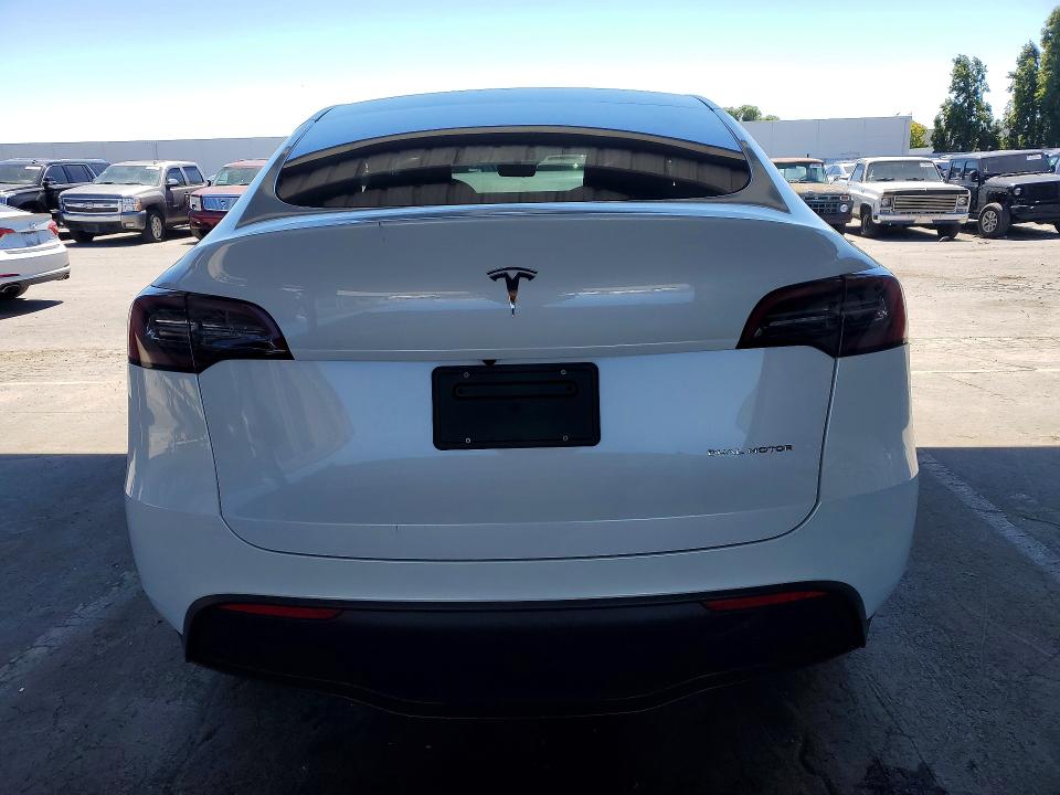 2023 Tesla Model y VIN 7SAYGDEE3PF742918 COPART salvage auction — FRONT END, Ca - Salvage Certificate, sold $15,100 on 2026-07-14 (photo 6)