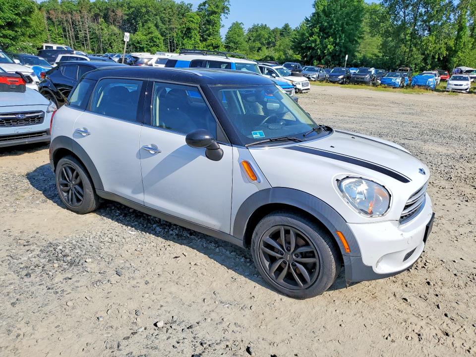 2016 Mini Cooper VIN WMWZB3C59GWR47973 COPART salvage auction — MINOR DENT/SCRATCHES, Ri - Certificate Of Title, sold $2,300 on 2026-07-29 (photo 4)