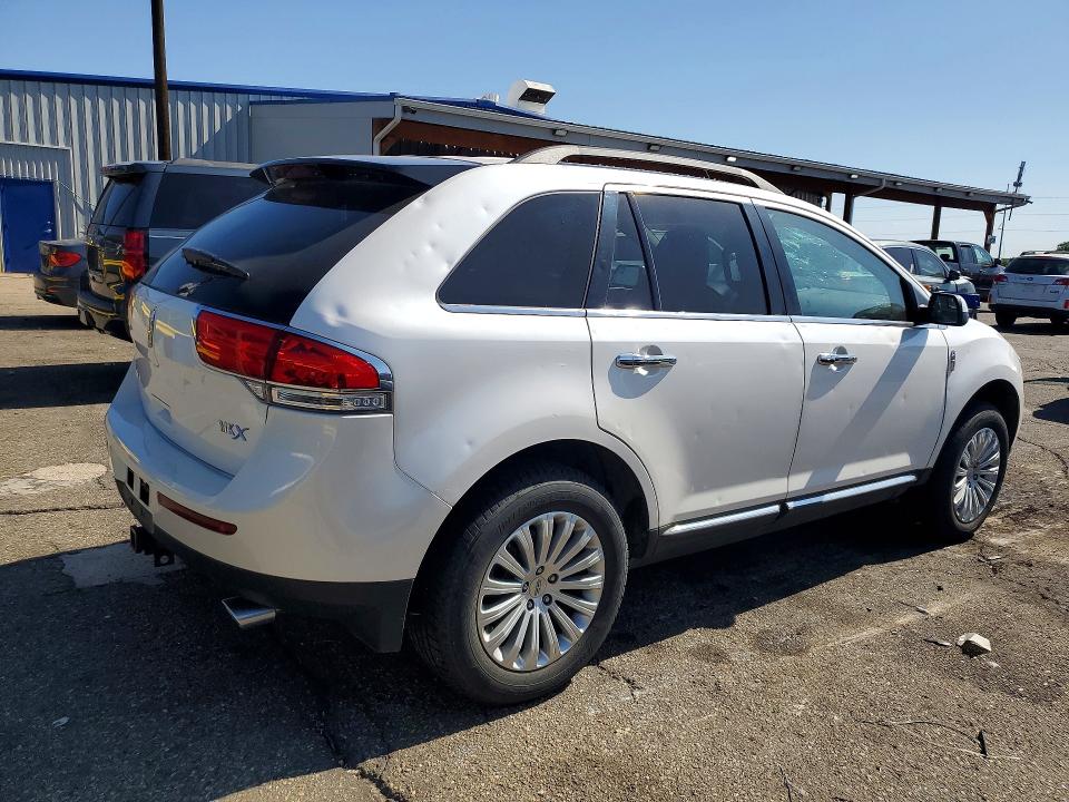 2011 Lincoln Mkx VIN 2LMDJ6JK7BBJ23409 COPART salvage auction — HAIL, Co - Certificate Of Title, sold $1,850 on 2026-08-01 (photo 3)