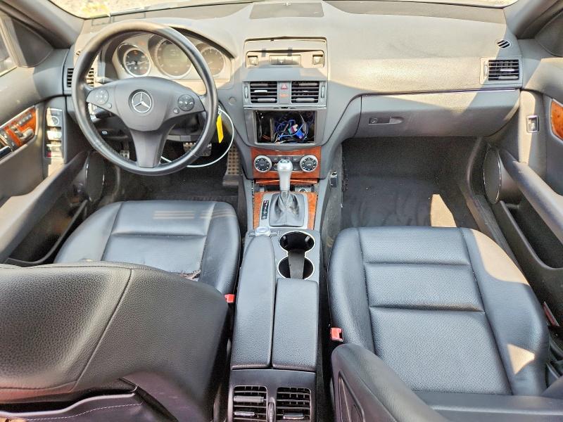 2011 Mercedes-benz C-klasse VIN WDDGF8BB2BR183268 COPART salvage auction — WATER/FLOOD, Ny - Mv907A-Flood Salvage, sold $450 on 2026-08-10 (photo 8)