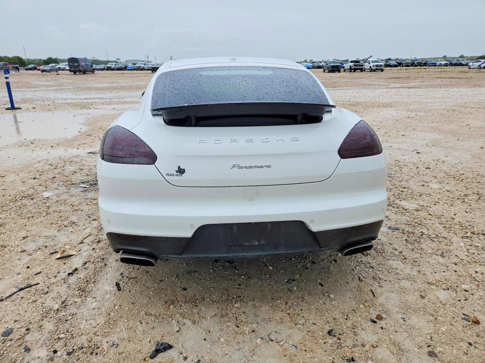 2015 Porsche Panamera VIN WP0AA2A78FL002109 COPART salvage auction — MINOR DENT/SCRATCHES, Tx - Certificate Of Title (P), sold $6,600 on 2026-07-30 (photo 6)