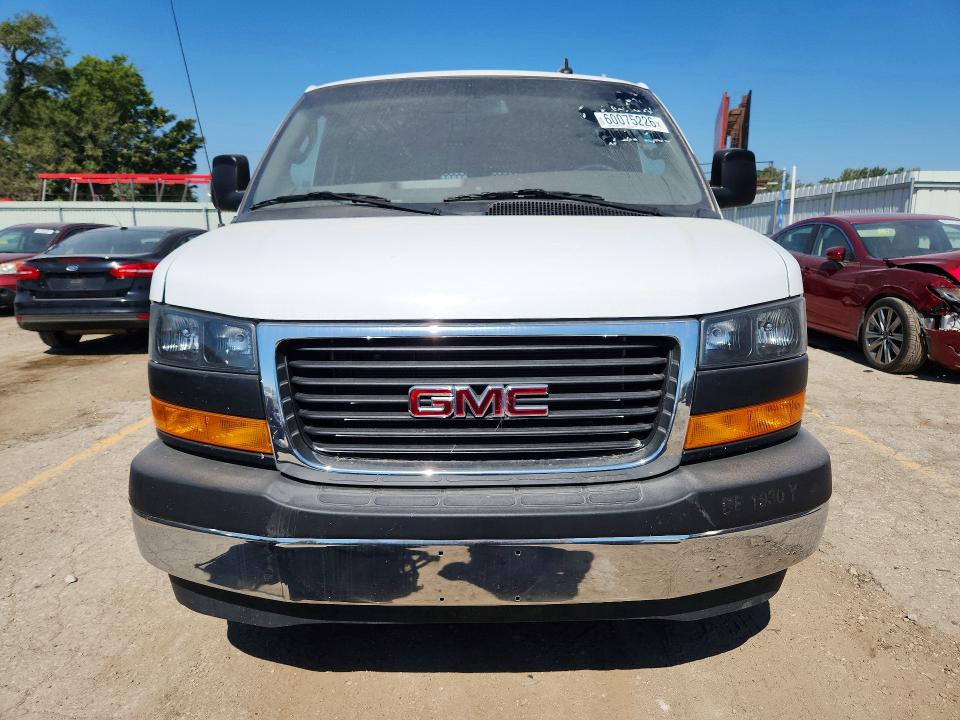 2024 Gmc Savana VIN 1GTW7AFP2R1190603 COPART salvage auction — WATER/FLOOD, Mi - Cert Of Title-Salvage Flood, sold $11,600 on 2026-08-19 (photo 5)