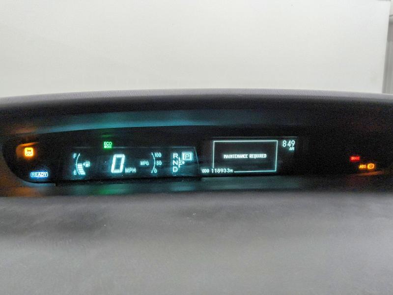 2015 Toyota Prius VIN JTDKN3DU5F0470381 COPART salvage auction — MINOR DENT/SCRATCHES, Tx - Cert Of Title-Rebuilt Salvage, sold $2,150 on 2026-07-28 (photo 9)