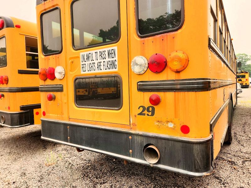 2015 Ic corporation 3000 ce VIN 4DRBUC8P2FB689645 COPART salvage auction — NORMAL WEAR, RI - CERTIFICATE OF TITLE, sold $2,000 on 2026-10-06 (photo 9)