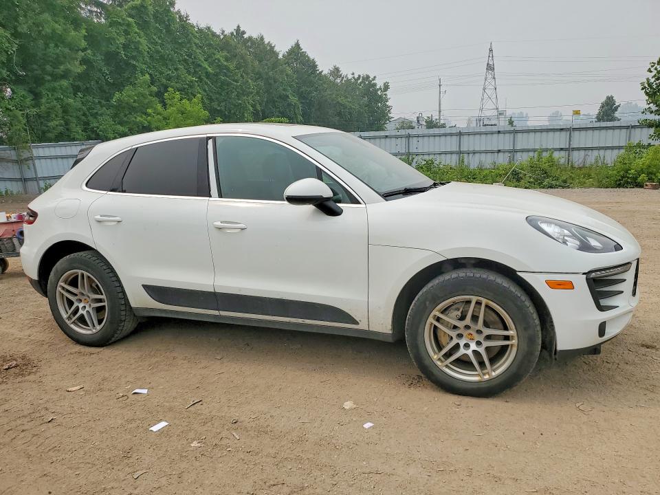 2018 Porsche Macan VIN WP1AB2A59JLB33486 COPART salvage auction — UNDERCARRIAGE, On - Permit No Brand - Unfit, sold $6,300 on 2026-08-11 (photo 4)