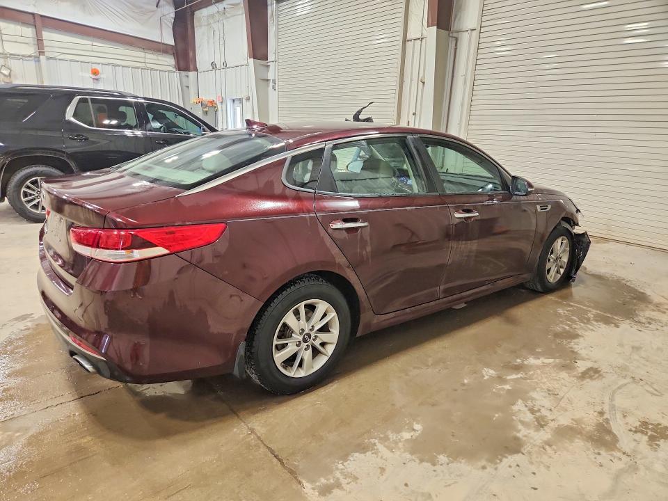 2017 Kia VIN 5XXGT4L30HG151790 COPART salvage auction — FRONT END, Salvage Title, sold $1,050 on 2026-07-27 (photo 3)