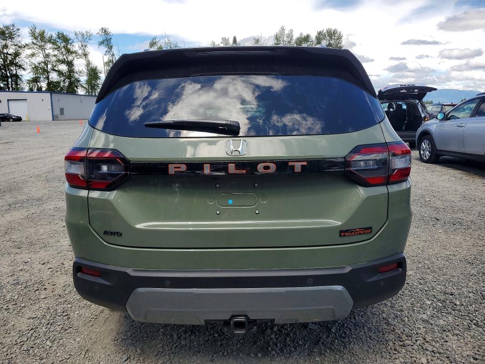 2026 Honda Pilot VIN 5FNYG1H69TB012652 COPART salvage auction — SIDE, WA - BILL OF SALE, sold $15,700 on 2026-07-27 (photo 6)