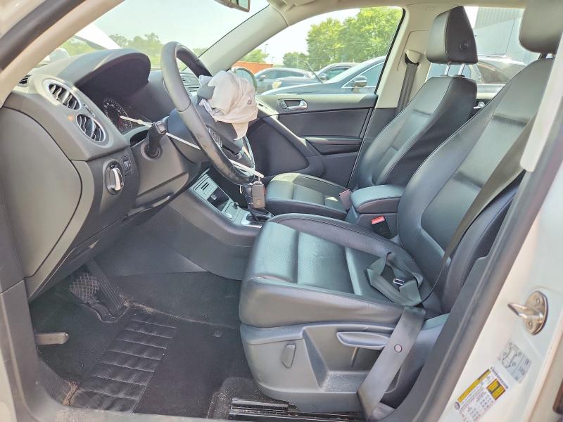 2017 Volkswagen Tiguan VIN WVGAV7AX4HW513010 COPART salvage auction — FRONT END, FL - CERTIFICATE OF DESTRUCTION, sold $350 on 2026-07-22 (photo 7)