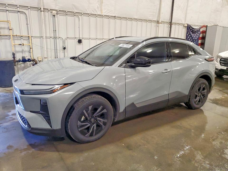 2026 Toyota C-hr VIN JTMAAAADXTJ011787 — COPART salvage auction photo