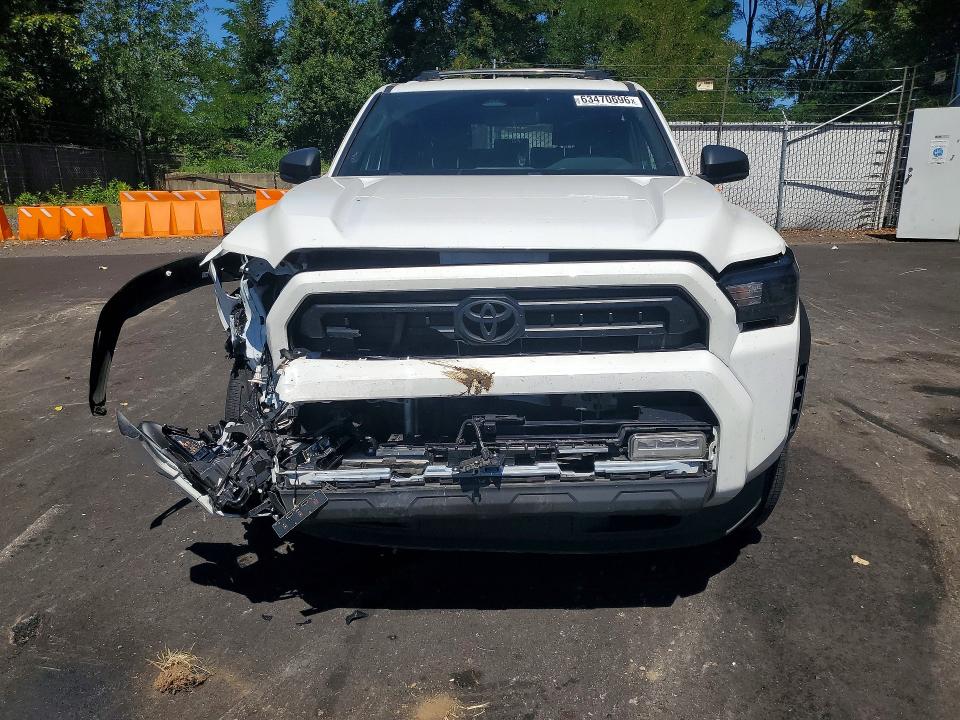 2025 Toyota 4runner VIN JTEVA5BR6S5016264 COPART salvage auction — FRONT END, Or - Salvage Title Certificate, sold $24,800 on 2026-09-16 (photo 5)