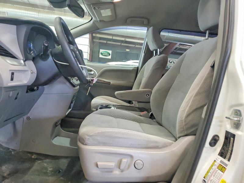 2018 Toyota Sienna VIN 5TDKZ3DC1JS944814 COPART salvage auction — MINOR DENT/SCRATCHES, MA - CERTIFICATE OF TITLE (P), sold $5,600 on 2026-07-27 (photo 7)