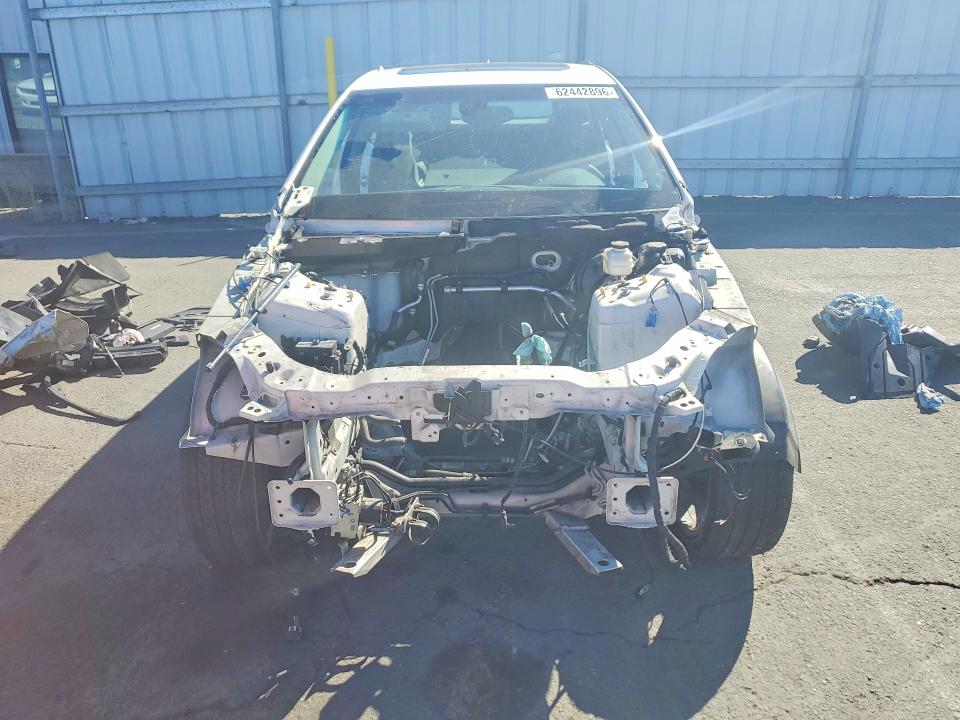 2014 Cadillac Cts-v VIN 1G6DV8EP9E0134393 COPART salvage auction — STRIPPED, CA - SALVAGE CERTIFICATE, sold $10,200 on 2026-07-31 (photo 5)