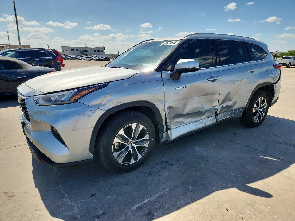 2020 Toyota Highlander VIN 5TDGARAH2LS500215 COPART salvage auction — SIDE, Salvage Title, sold $1,100 on 2026-07-30 (photo 1)