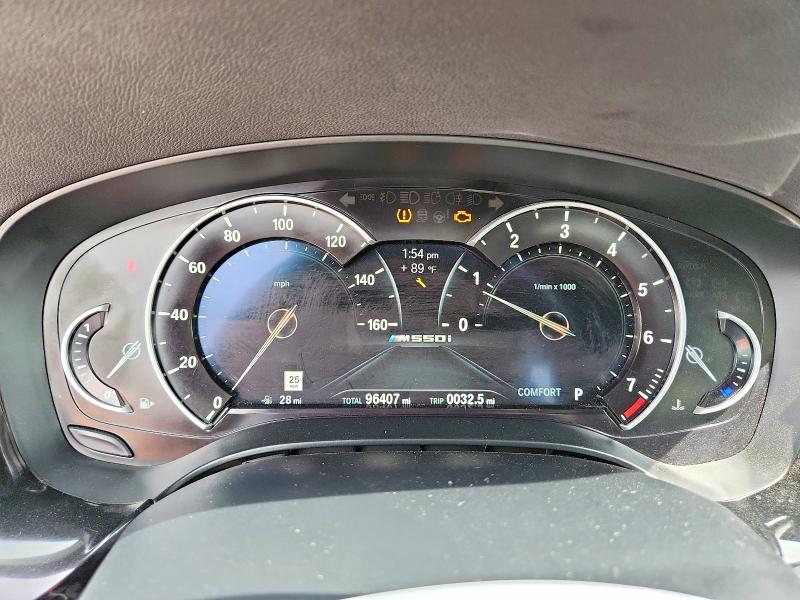 2018 BMW M5 VIN WBAJB9C59JB049338 COPART salvage auction — MINOR DENT/SCRATCHES, Mt - Certificate Of Title (P), sold $11,500 on 2026-08-17 (photo 9)