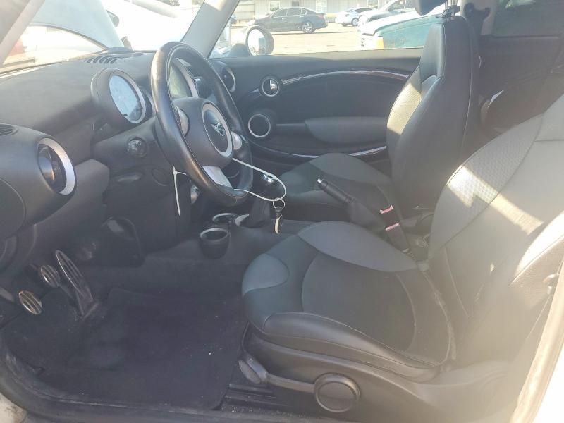 2009 Mini Cooper VIN WMWMM33529TP74712 COPART salvage auction — MECHANICAL, Ca - Dis/Dlr/Exp Only Clean Title, sold $175 on 2026-07-27 (photo 7)