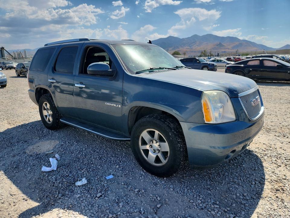 2007 Gmc Yukon VIN 1GKFK63817J234701 COPART salvage auction — NORMAL WEAR, ID - CERTIFICATE OF TITLE, sold $900 on 2026-07-31 (photo 4)