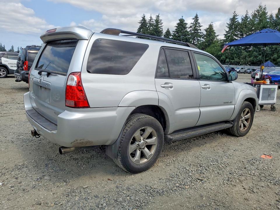 2009 Toyota 4runner VIN JTEBU17R09K039840 COPART salvage auction — MINOR DENT/SCRATCHES, WA - VEHICLE CERT OF OWNERSHIP-TITL, sold $2,600 on 2026-07-28 (photo 3)