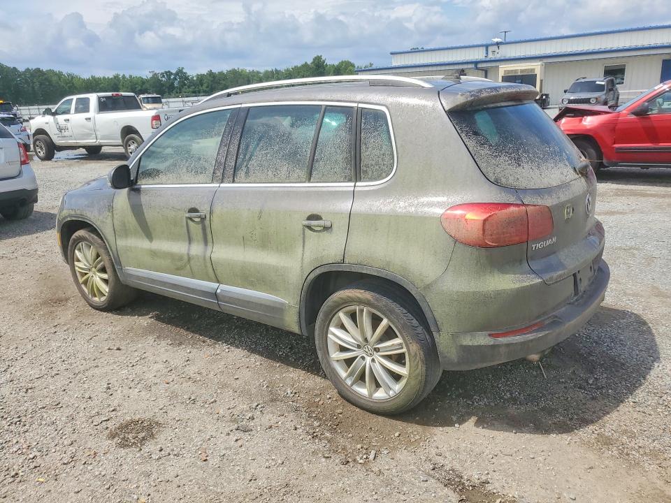 2012 Volkswagen Tiguan VIN WVGAV7AX0CW003956 COPART salvage auction — WATER/FLOOD, Nc - Dealer Only Clean Title, sold $225 on 2026-07-27 (photo 2)