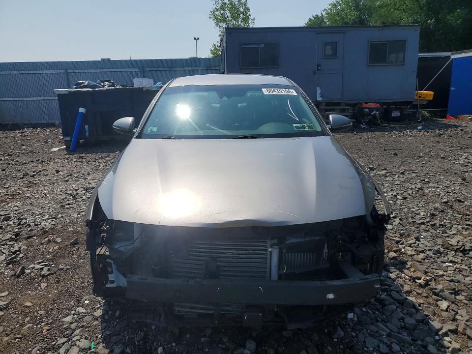 2019 Kia Optima VIN 5XXGU4L16KG324893 COPART salvage auction — FRONT END, NY - MV-907A SALVAGE CERTIFICATE, sold $850 on 2026-07-28 (photo 5)
