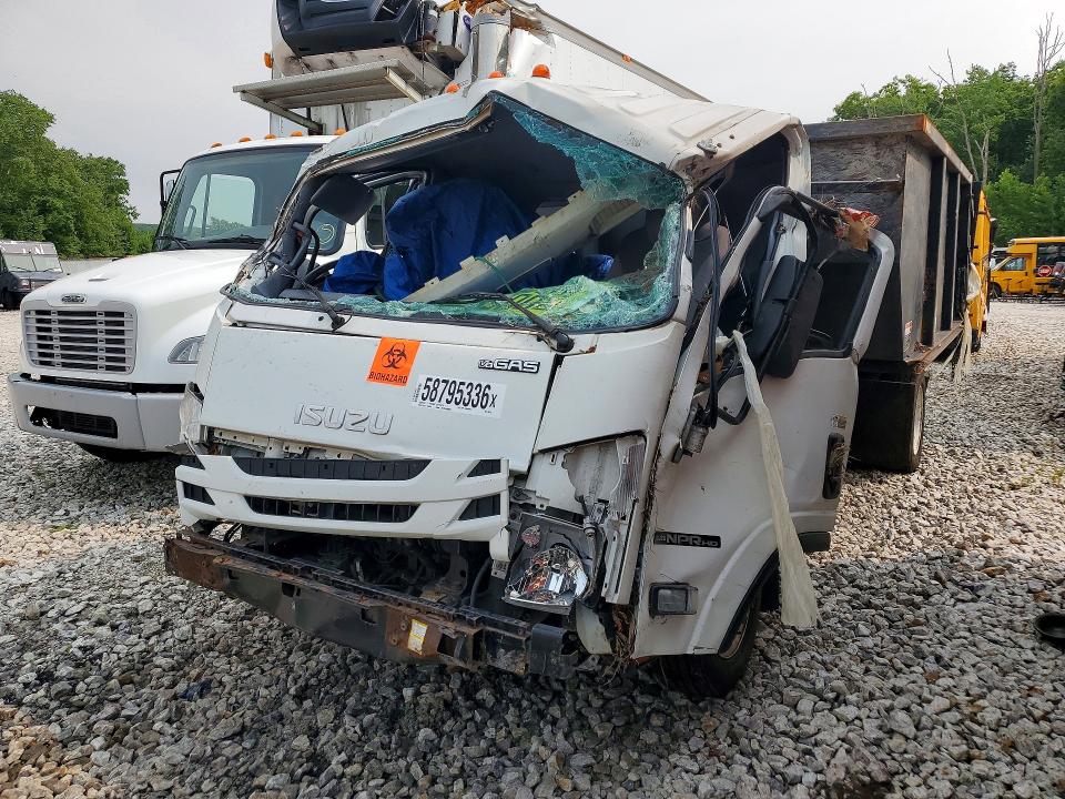 2017 Isuzu Npr VIN 54DC4W1C7HS803722 COPART salvage auction — FRONT END, Ma - Cert Of Title-Salvage, sold $600 on 2026-07-22 (photo 1)