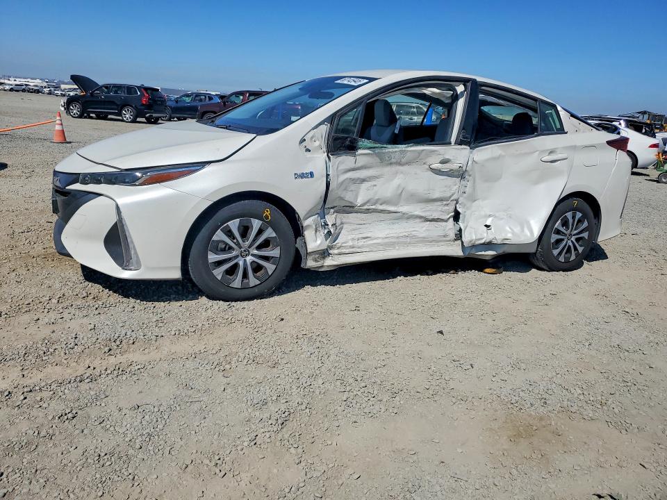 2020 Toyota VIN JTDKARFP2L3132792 COPART salvage auction — SIDE, Ca - Salvage Certificate, sold $2,050 on 2026-07-21 (photo 1)