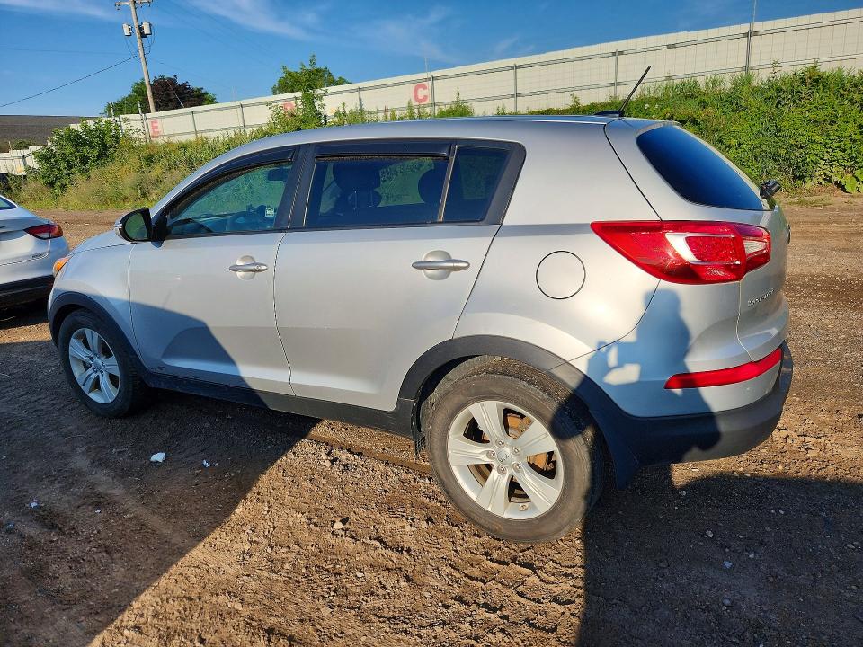 2013 Kia Sportage VIN KNDPB3A2XD7351344 COPART salvage auction — MECHANICAL, Mi - Dealer Only Clean Title, sold $1,250 on 2026-07-22 (photo 2)