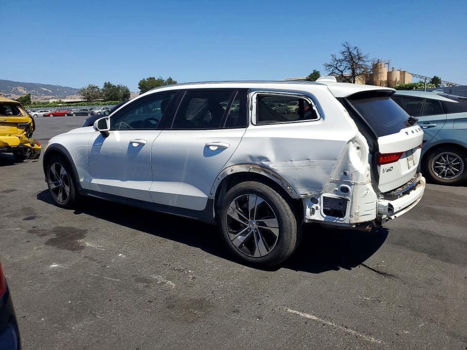 2020 Volvo V60 cross country VIN YV4102WK4L1043972 COPART salvage auction — REAR END, Ca - Salvage Certificate, sold $7,200 on 2026-08-18 (photo 2)