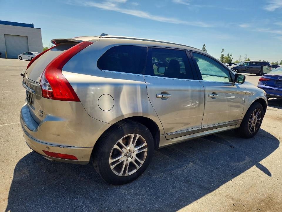 2016 Volvo Xc60 VIN YV4612RM1G2810838 COPART salvage auction — MECHANICAL, Ca - Dis/Dlr/Exp Only Clean Title, sold $2,350 on 2026-08-10 (photo 3)