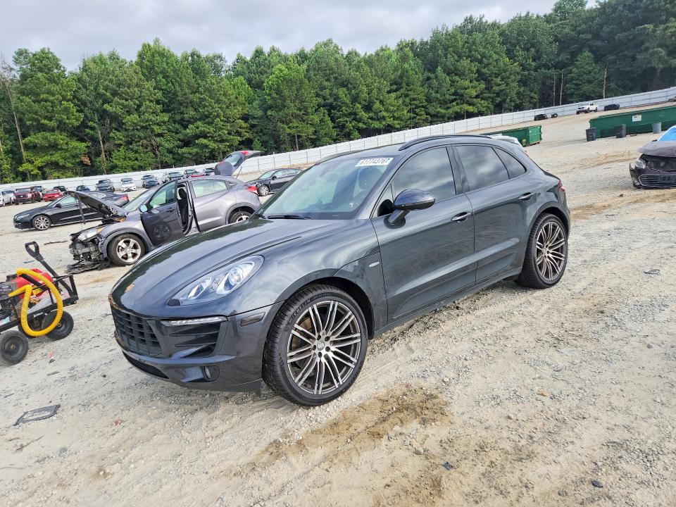 2017 Porsche Macan VIN WP1AA2A52HLB02397 COPART salvage auction — MINOR DENT/SCRATCHES, Ga - Certificate Of Title, sold $3,100 on 2026-07-29 (photo 1)
