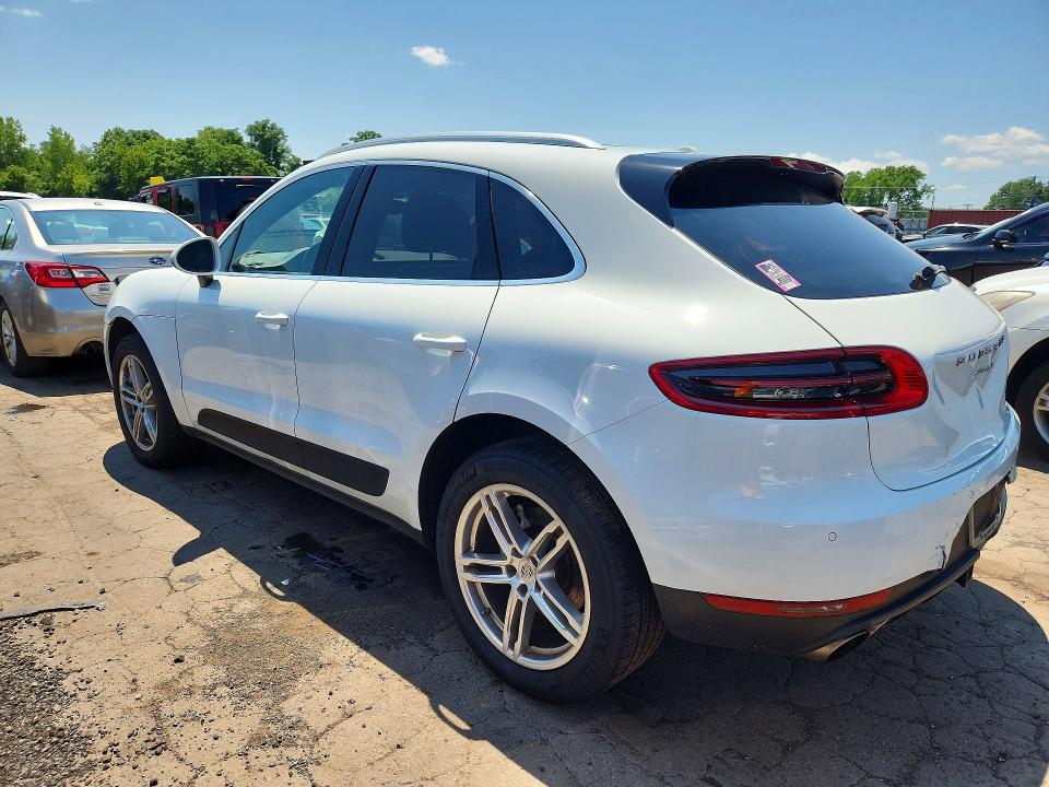2016 Porsche Macan VIN WP1AB2A50GLB45339 COPART salvage auction — REAR END, Ct - Cert Of Title-Salvage, sold $8,300 on 2026-07-14 (photo 2)