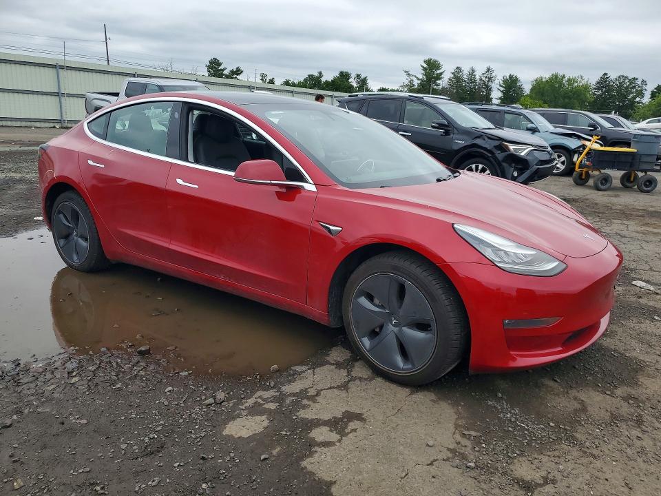 2020 Tesla VIN 5YJ3E1EB0LF600361 COPART salvage auction — VANDALISM, Pa - Certificate Of Salvage, sold $7,800 on 2026-07-17 (photo 4)