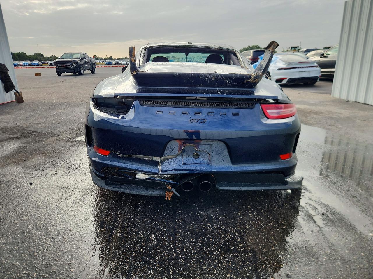 2015 Porsche 911 VIN WP0AC2A9XFS183912 COPART salvage auction — Rollover, FL - CERTIFICATE OF DESTRUCTION, sold $35,250 on 2026-08-07 (photo 6)