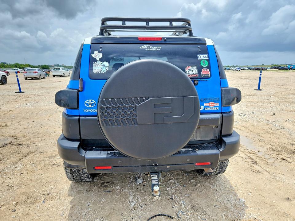 2008 Toyota Fj cruiser VIN JTEZU11F08K004050 COPART salvage auction — FRONT END, TX - SALVAGE VEHICLE TITLE (P), sold $1,000 on 2026-07-30 (photo 6)